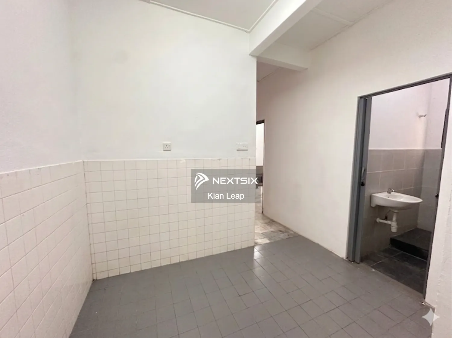 1-sty Terrace/Link House For Sale in Kajang Selangor - Image 5