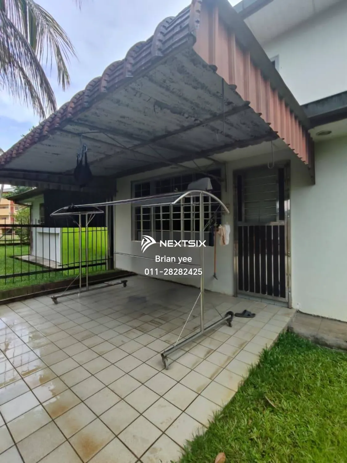 Semi-detached House For Sale in Kuching Sarawak - Image 9