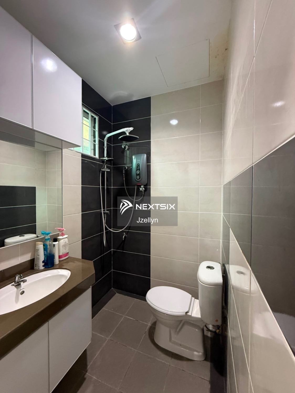 Semi-detached House For Sale in Kota Kinabalu Sabah - Image 9