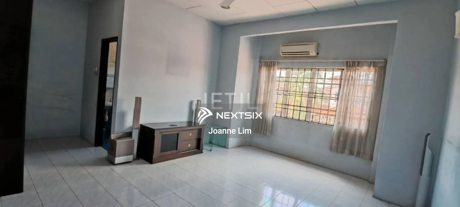 2-sty Terrace/Link House For Sale in Klang Selangor - Image 8