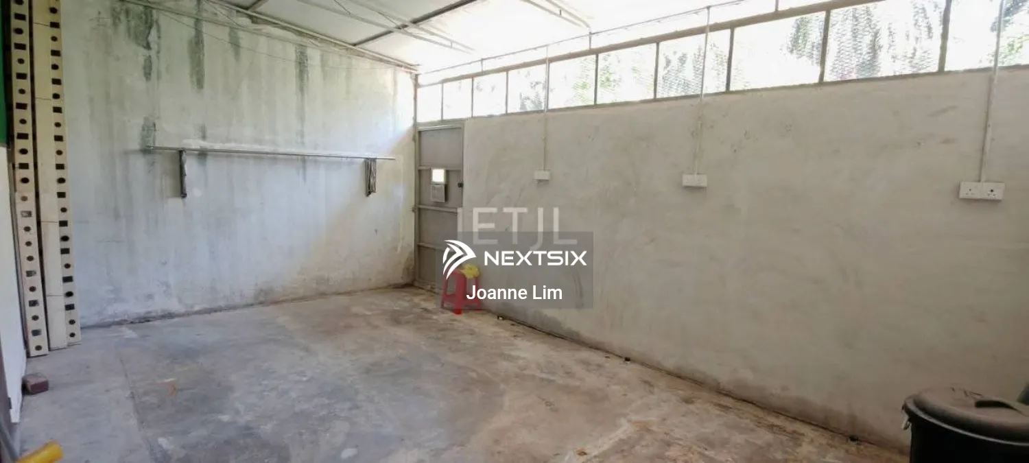 2-sty Terrace/Link House For Sale in Klang Selangor - Image 9