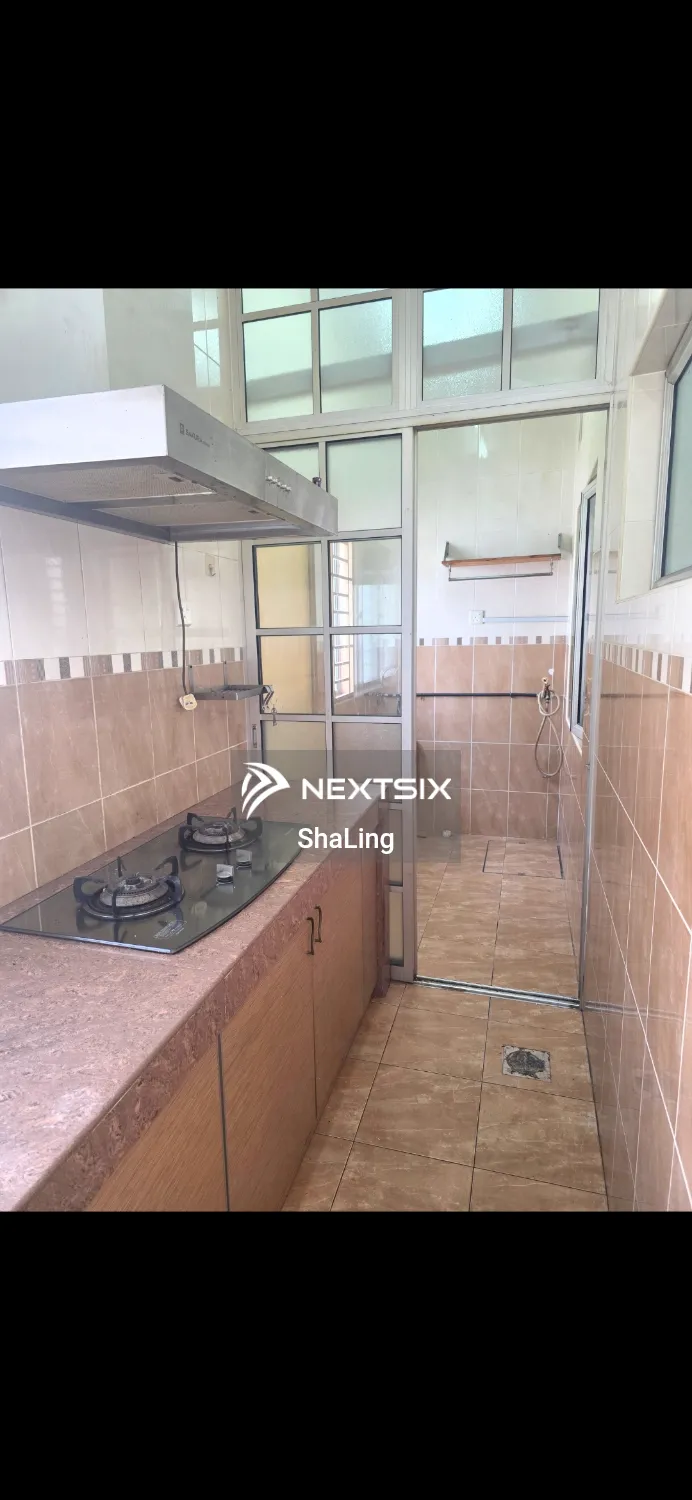 2.5-sty Terrace/Link House For Sale in Serdang Selangor
