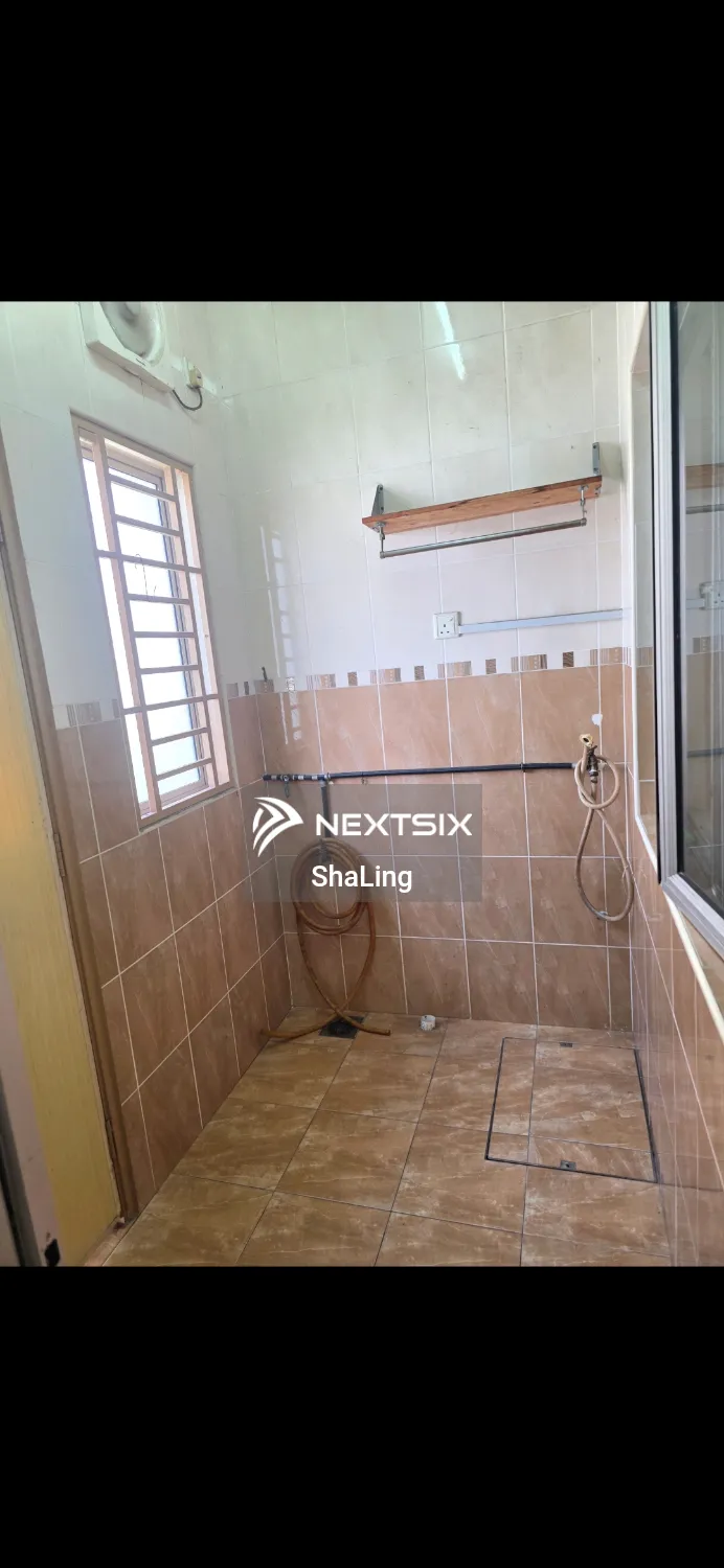 2.5-sty Terrace/Link House For Sale in Serdang Selangor - Image 2