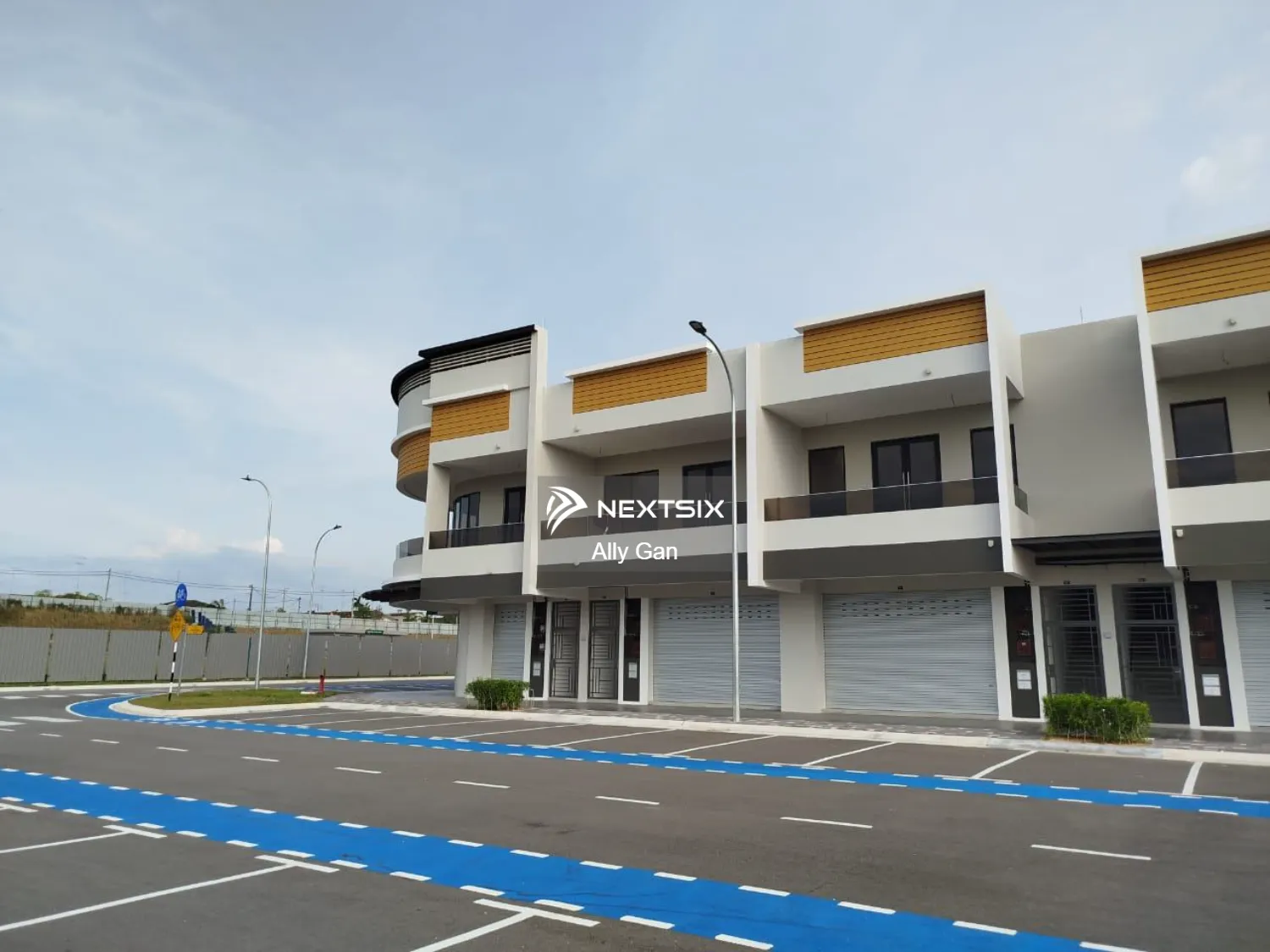Shop Office For Sale in Kluang Johor