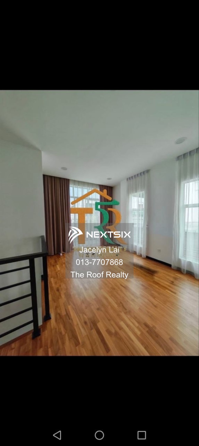 Semi-detached House For Sale in Yong Peng Johor - Image 4