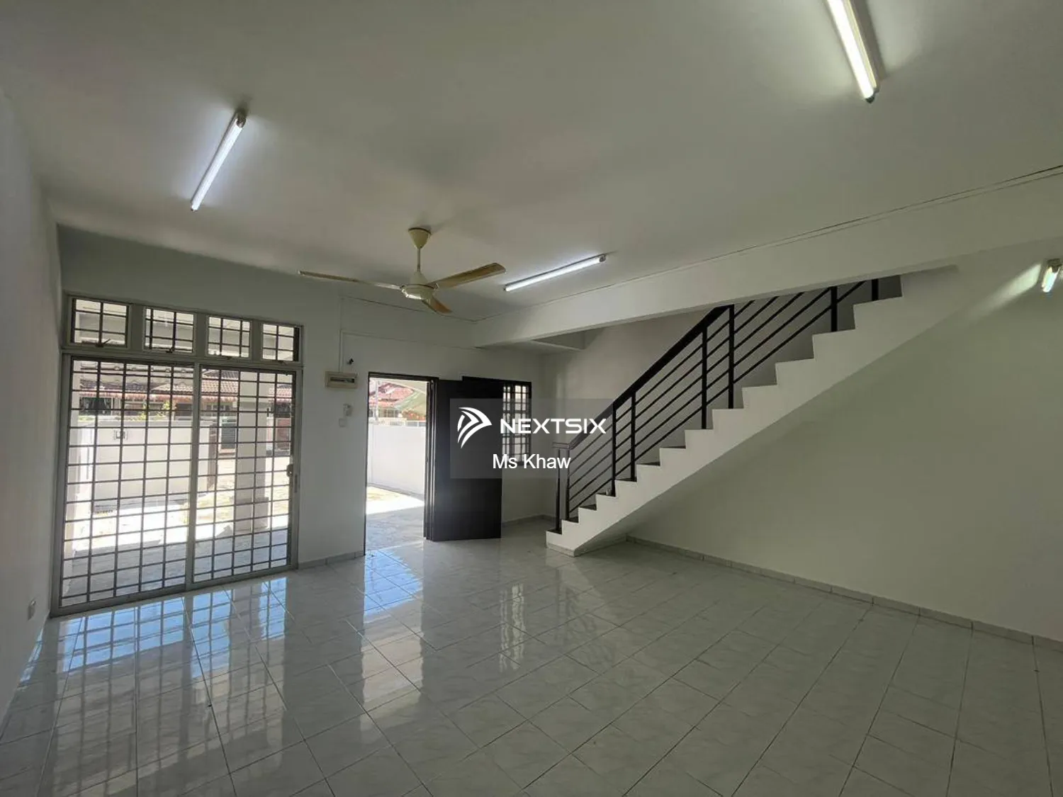2-sty Terrace/Link House For Sale in Iskandar Puteri (Nusajaya) Johor - Image 2