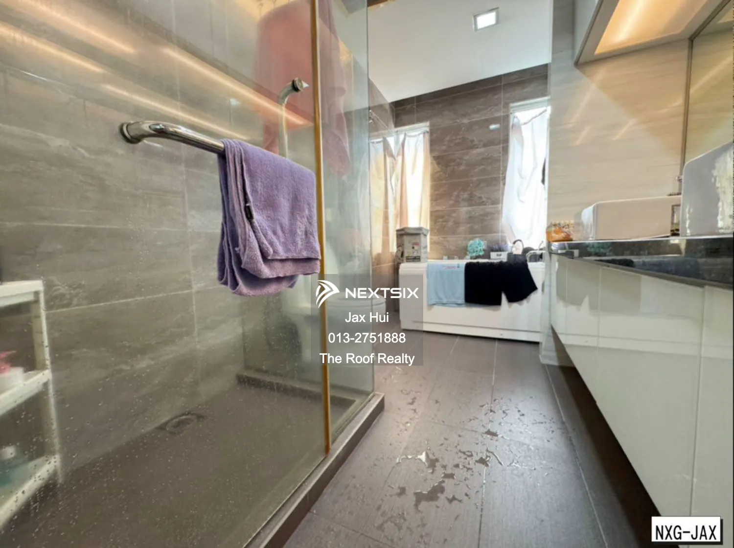 Semi-detached House For Sale in Setia Alam Selangor - Image 11
