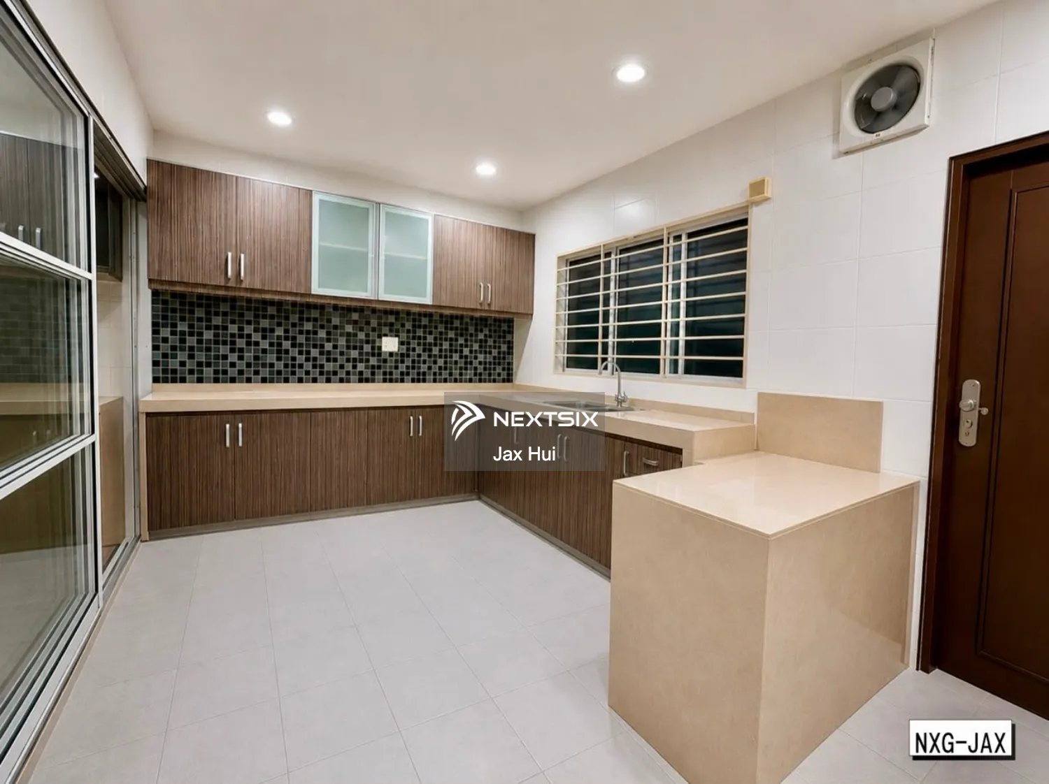 2-sty Terrace/Link House For Sale in Bandar Botanic Selangor - Image 4