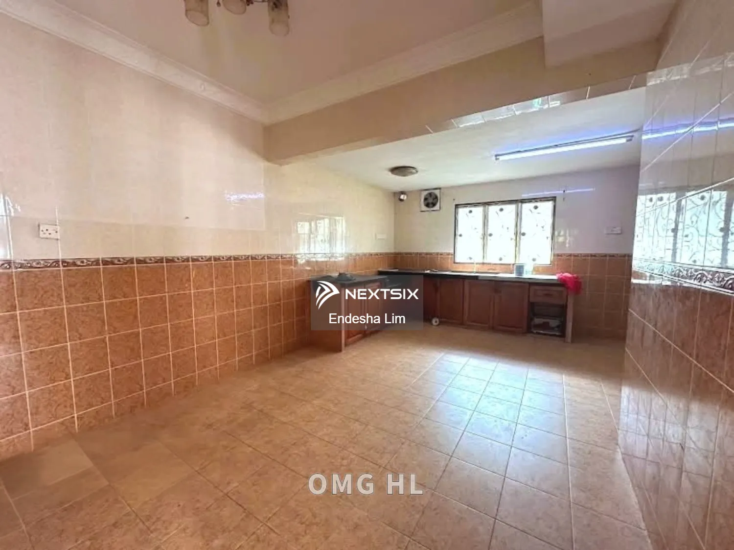 Semi-detached House For Sale in Bandar Bukit Tinggi Selangor - Image 7