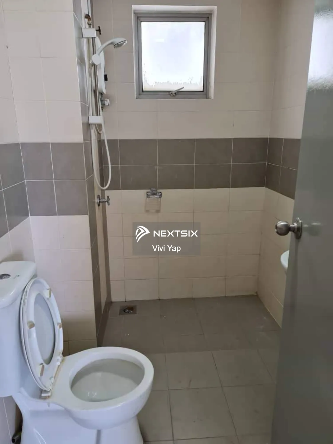 Serviced Residence For Sale in Seri Kembangan Selangor - Image 18