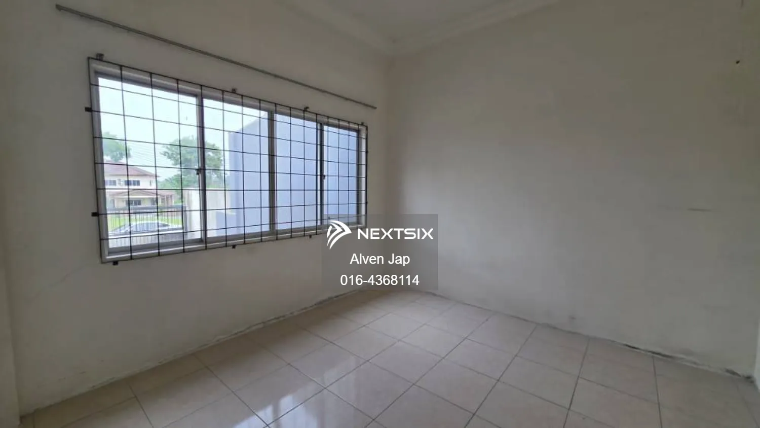 1-sty Terrace/Link House For Sale in Kuching Sarawak - Image 4