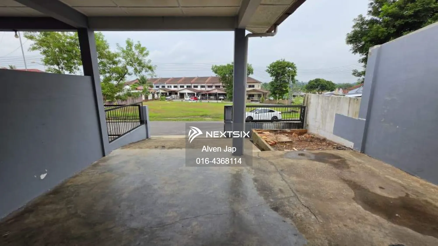 1-sty Terrace/Link House For Sale in Kuching Sarawak - Image 8