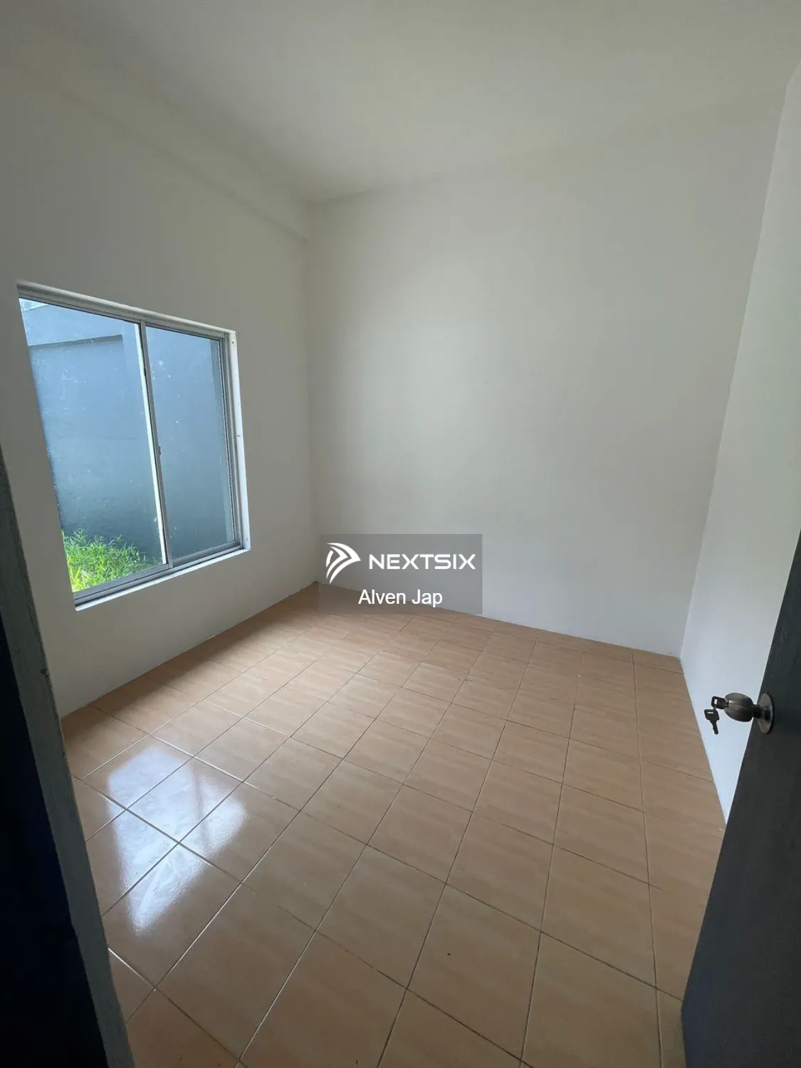 1-sty Terrace/Link House For Sale in Kota Samarahan Sarawak - Image 6