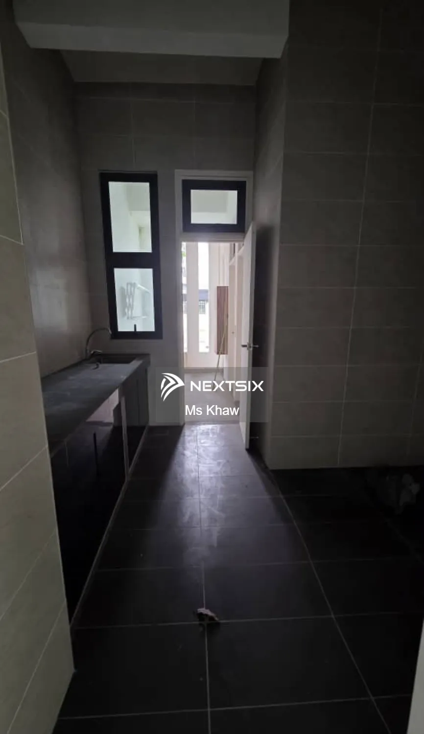 Semi-detached House For Sale in Iskandar Puteri (Nusajaya) Johor - Image 10