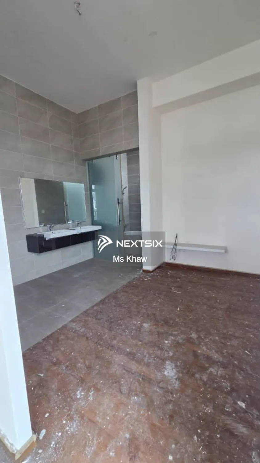 Semi-detached House For Sale in Iskandar Puteri (Nusajaya) Johor - Image 9