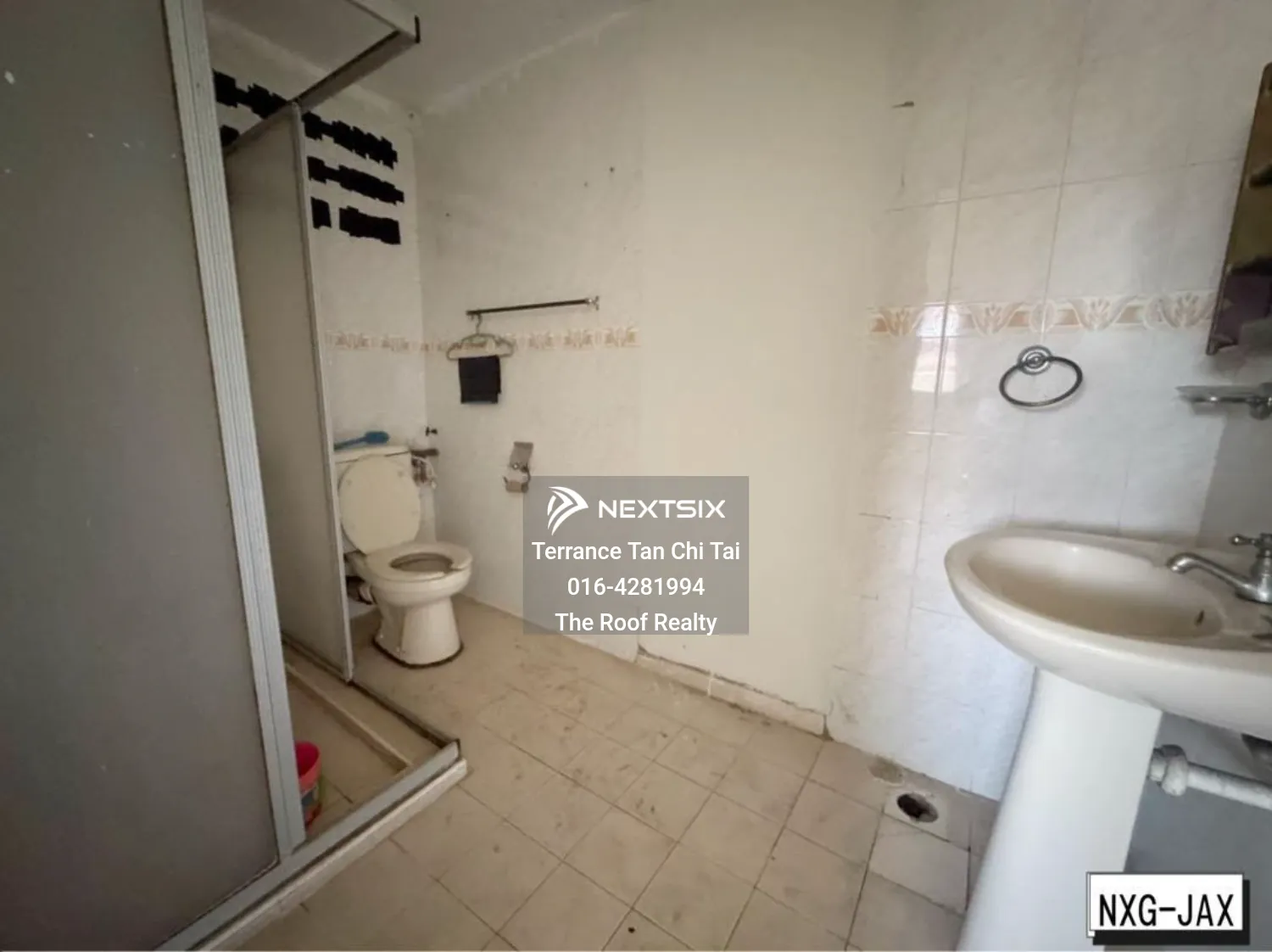 Bungalow For Sale in Klang Selangor - Image 11