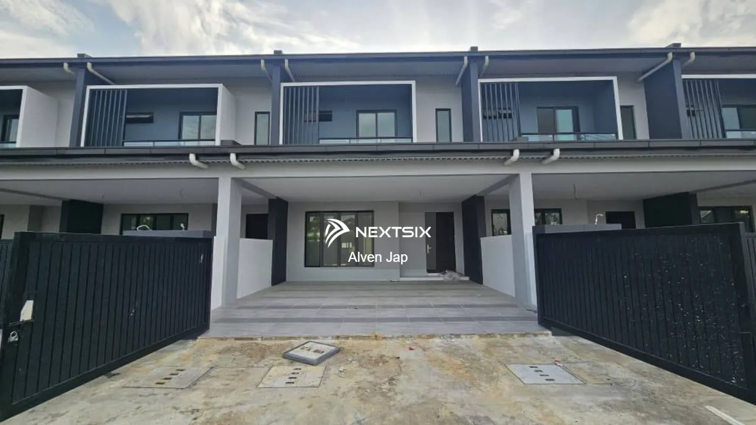 2-sty Terrace/Link House For Sale in Kuching Sarawak