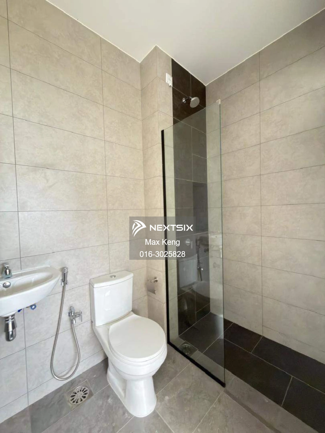 Semi-detached House For Sale in Setia Tropika Johor - Image 9