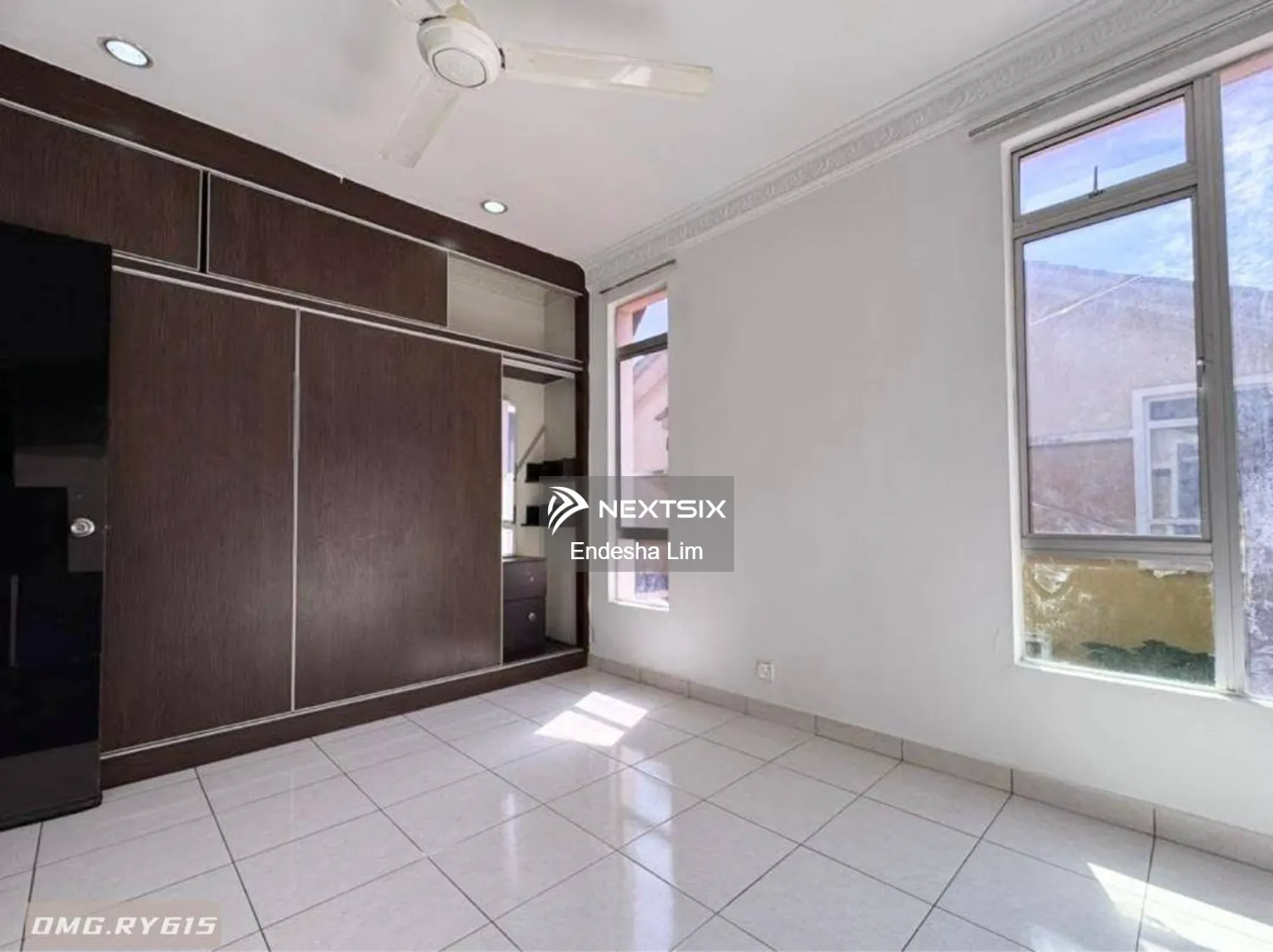 Semi-detached House For Sale in Aman Perdana Selangor - Image 5