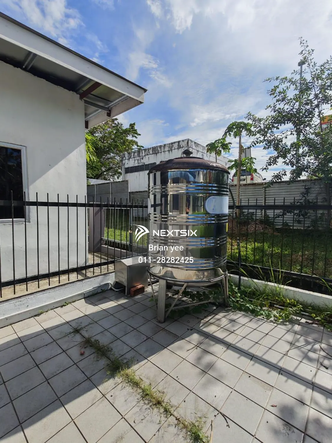 Semi-detached House For Sale in Kuching Sarawak - Image 5