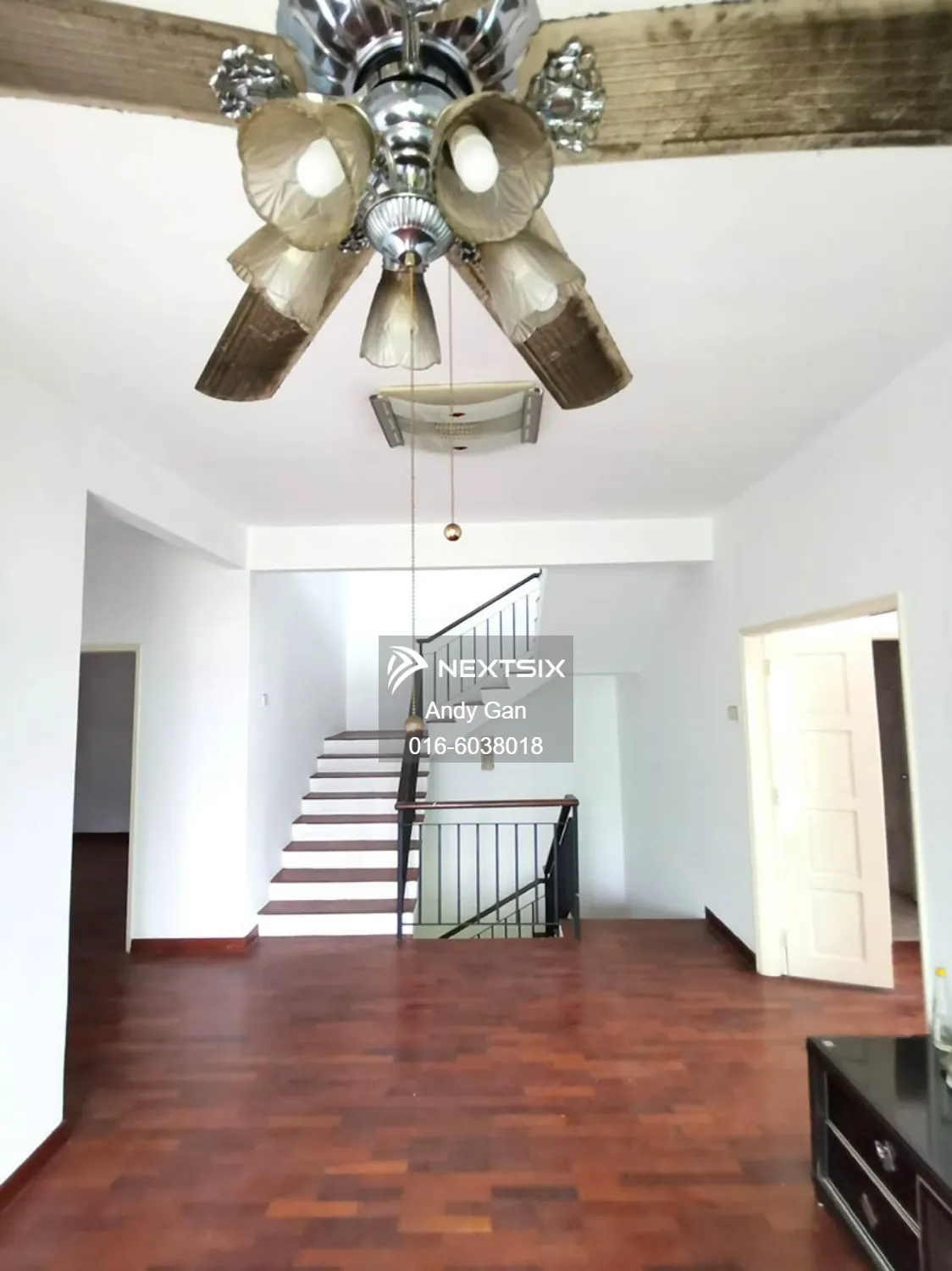 Semi-detached House For Sale in Kota Damansara Selangor - Image 11