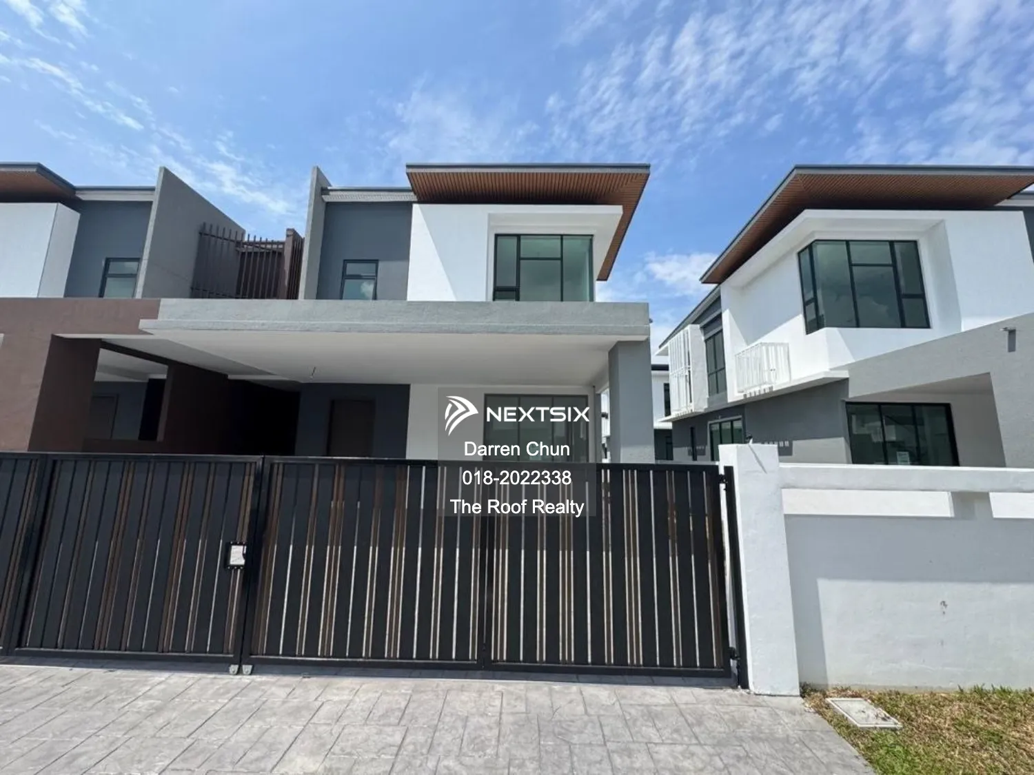 Semi-detached House For Sale in Ulu Tiram Johor