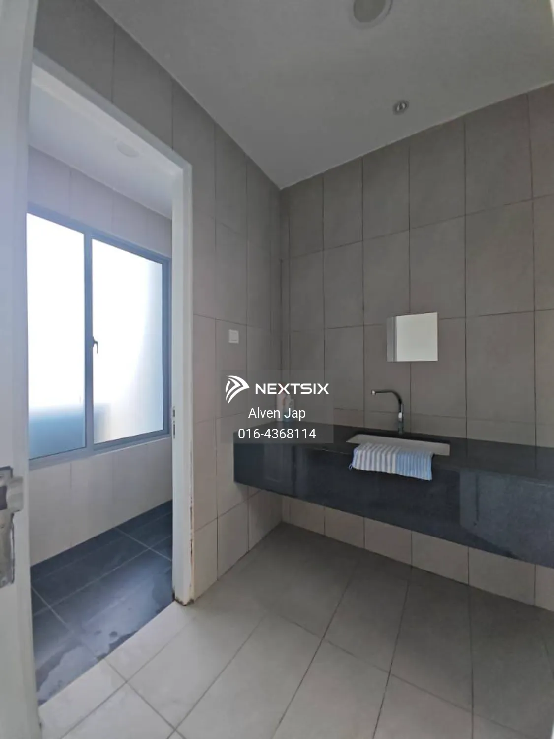 3-sty Terrace/Link House For Rent in Kuching Sarawak