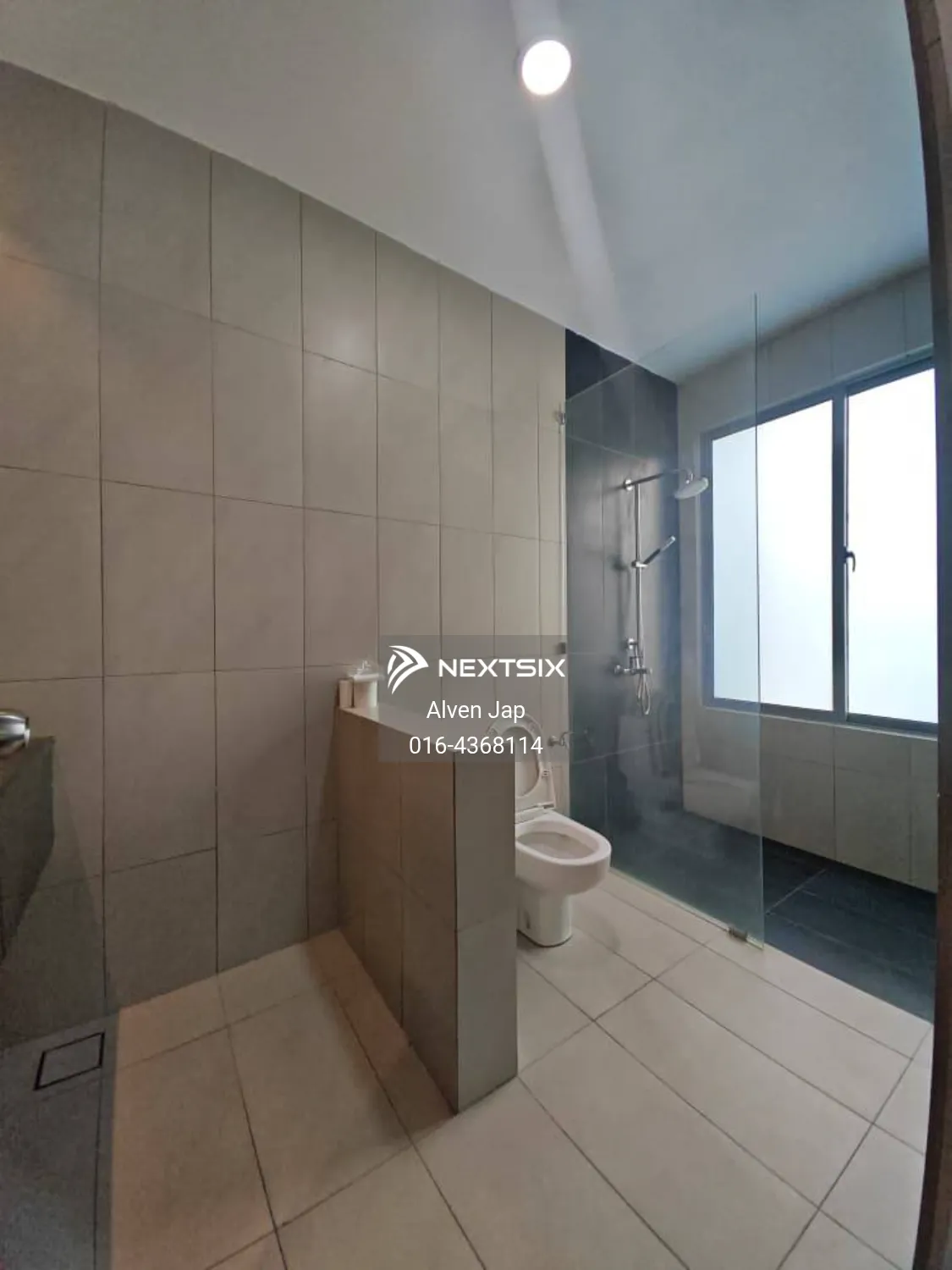 3-sty Terrace/Link House For Rent in Kuching Sarawak - Image 11