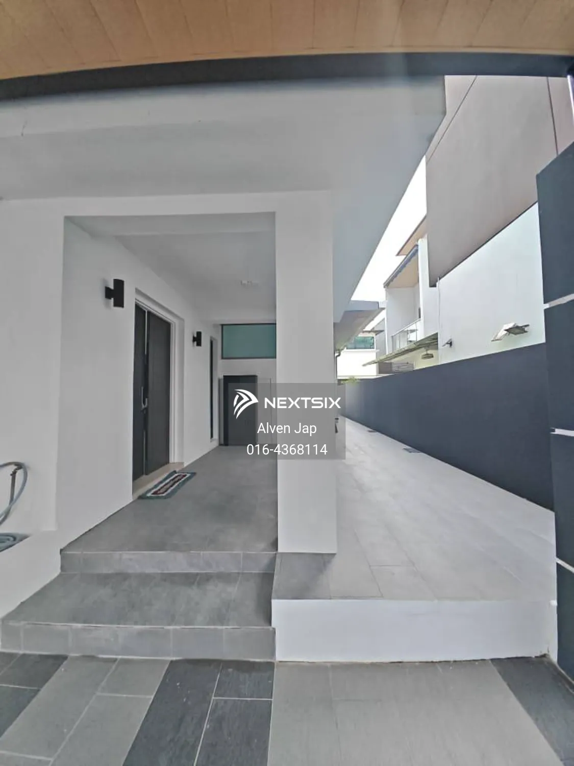 3-sty Terrace/Link House For Rent in Kuching Sarawak - Image 6