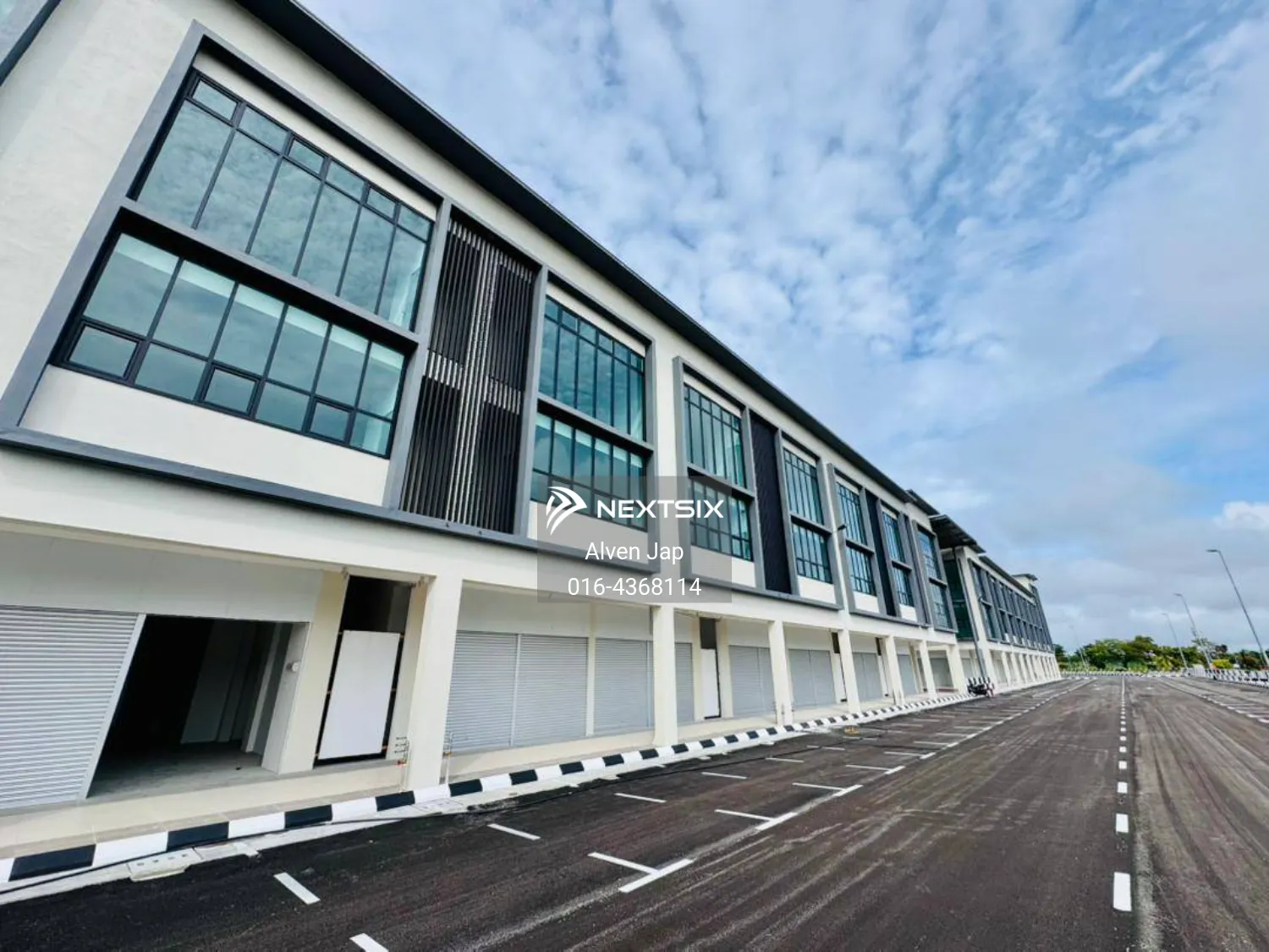 Shop For Rent in Kuching Sarawak - Image 5
