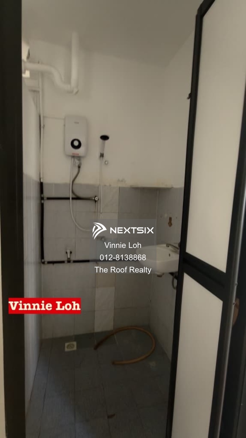 Flat For Sale in Georgetown Penang - Image 10