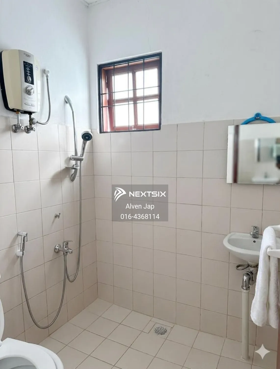 2-sty Terrace/Link House For Sale in Kota Samarahan Sarawak - Image 6