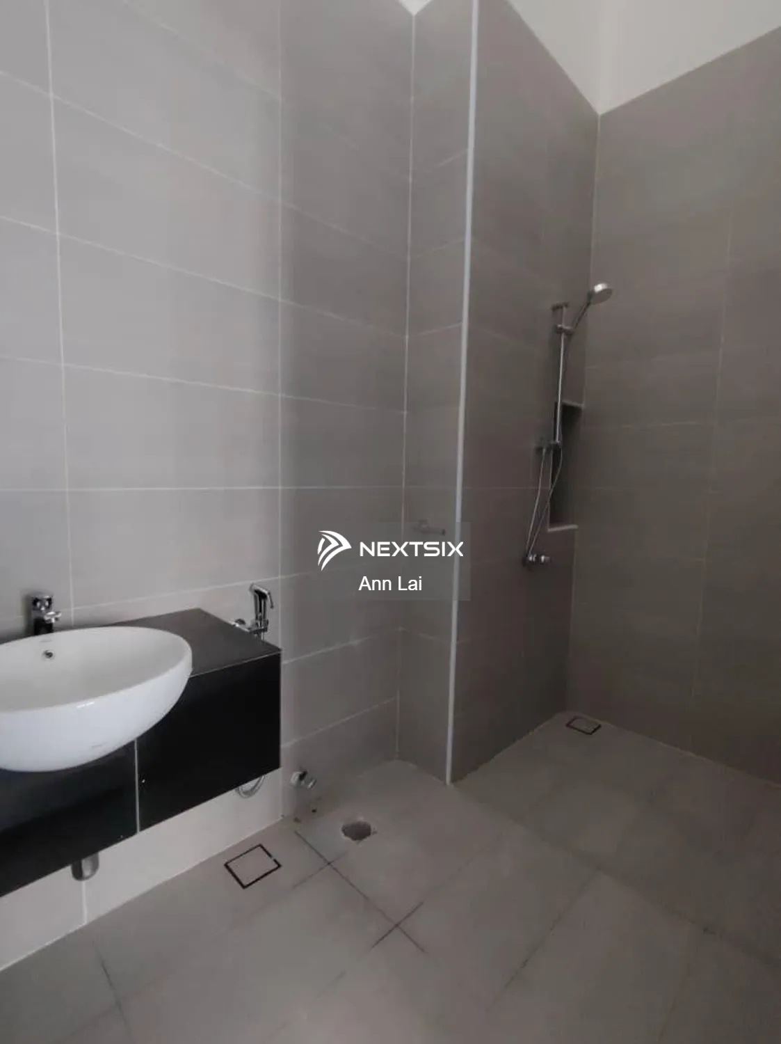 Semi-detached House For Sale in Johor Bahru Johor - Image 5