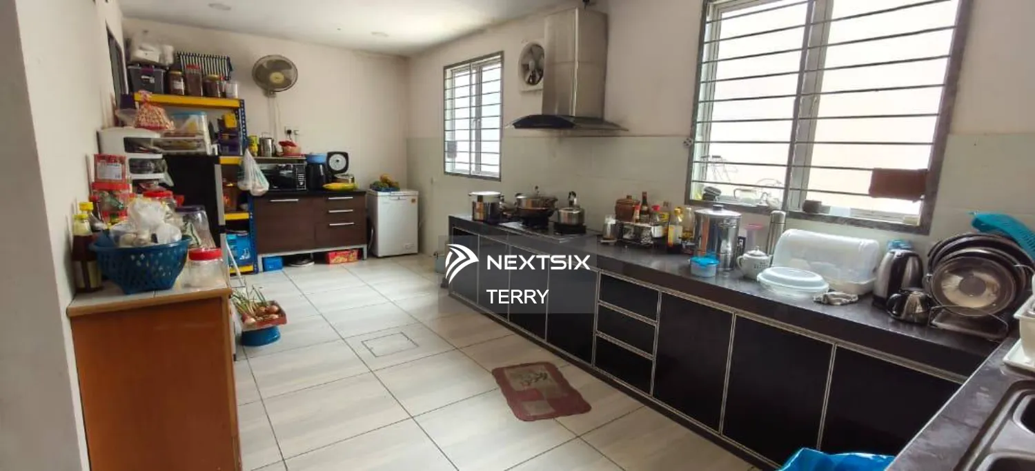 2-sty Terrace/Link House For Sale in Skudai Johor - Image 7