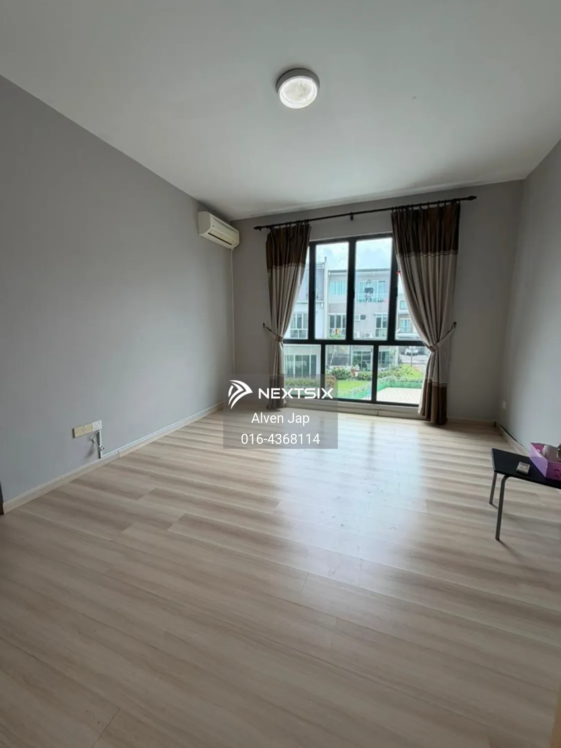 3-sty Terrace/Link House For Sale in Kota Samarahan Sarawak - Image 11