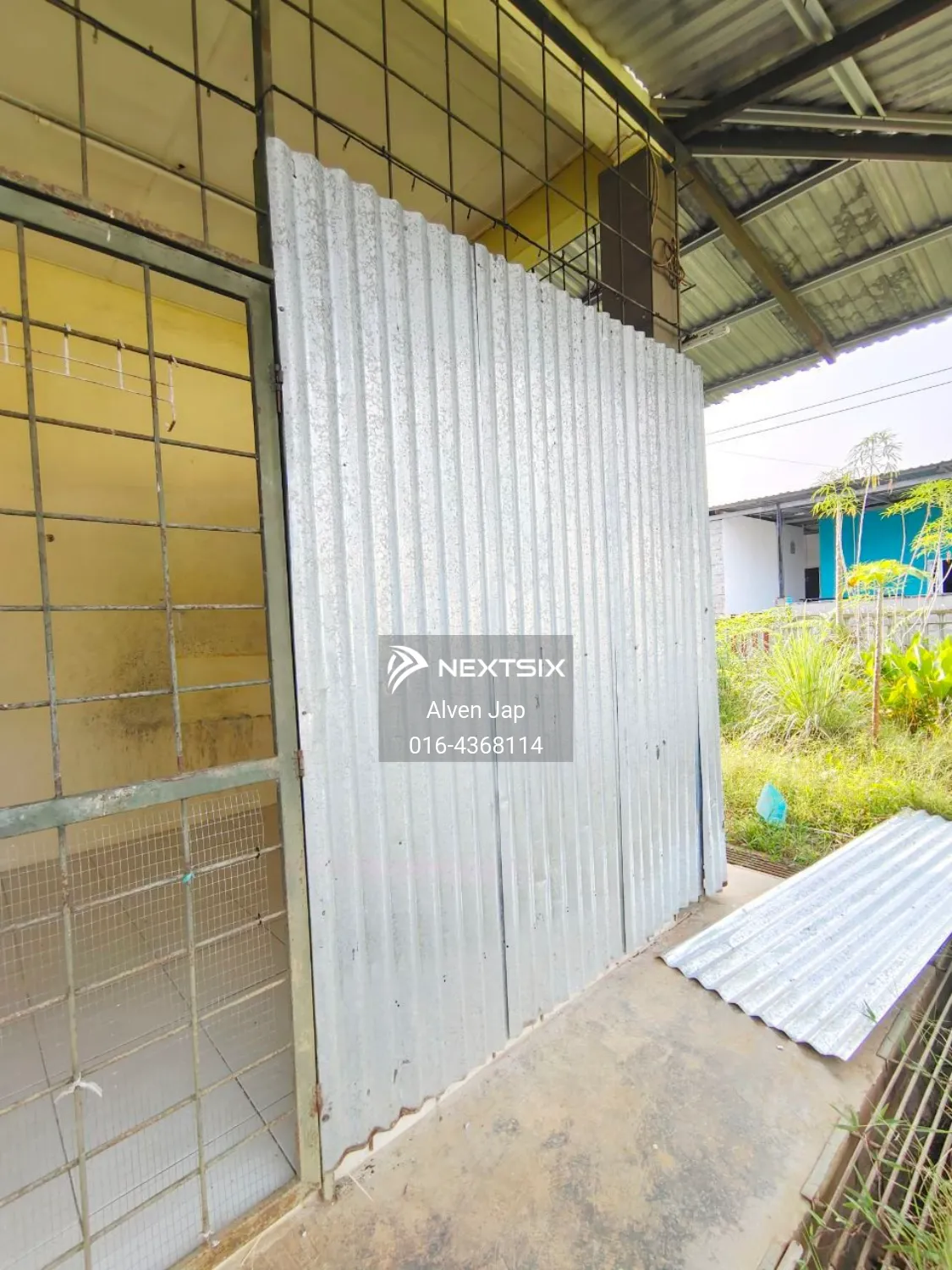 1-sty Terrace/Link House For Sale in Kuching Sarawak - Image 10