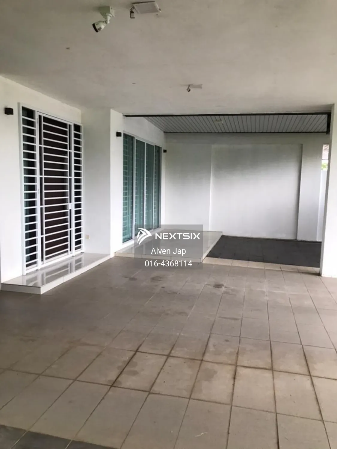 3-sty Terrace/Link House For Sale in Kuching Sarawak - Image 3