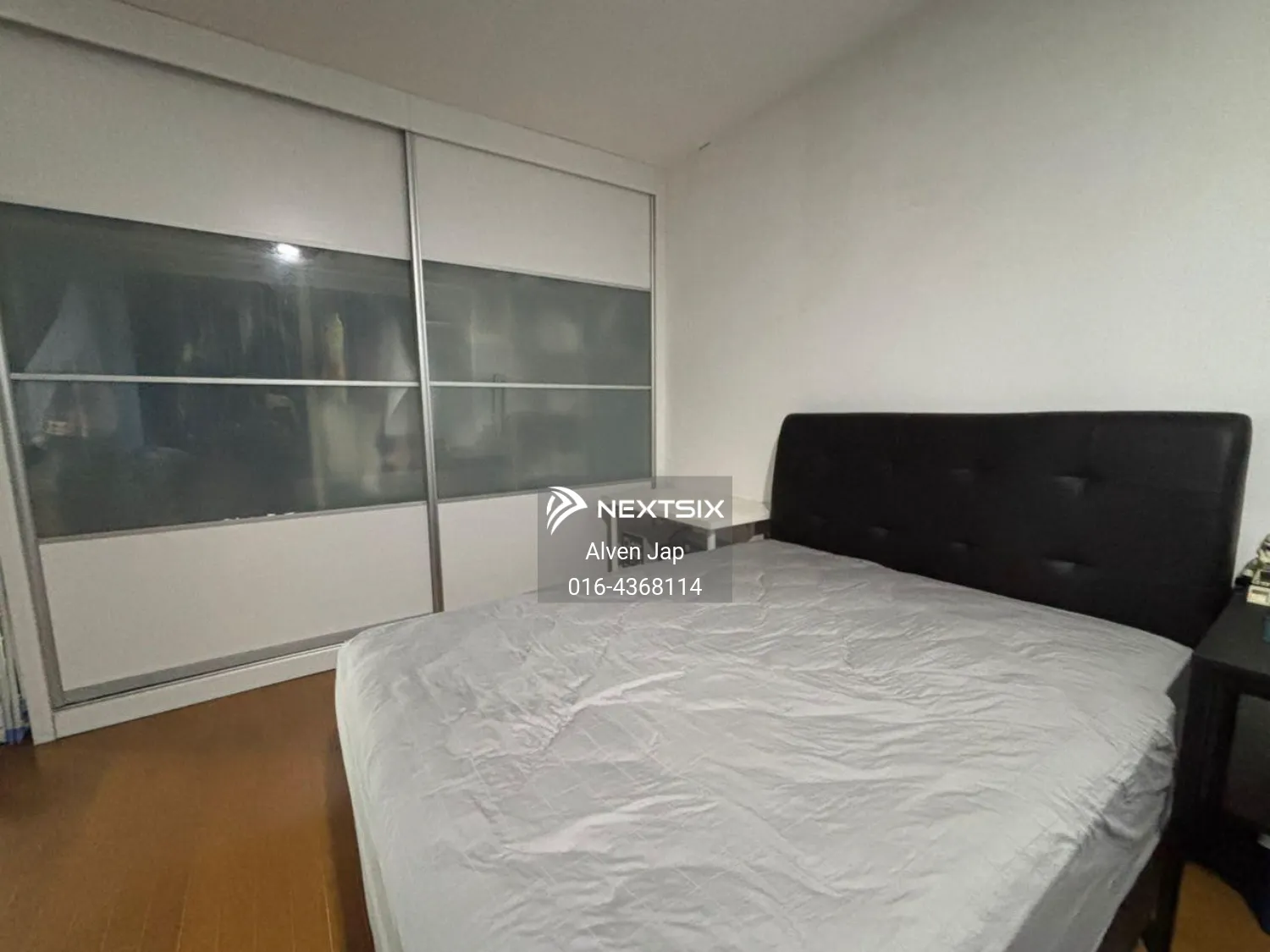 3-sty Terrace/Link House For Sale in Kuching Sarawak - Image 5