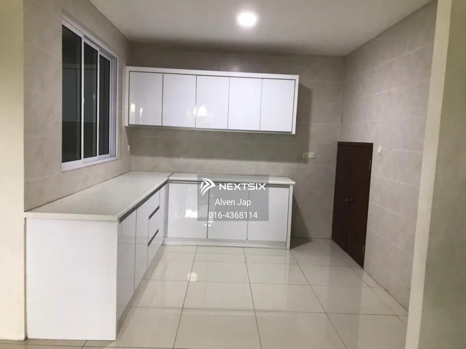 3-sty Terrace/Link House For Sale in Kuching Sarawak - Image 7