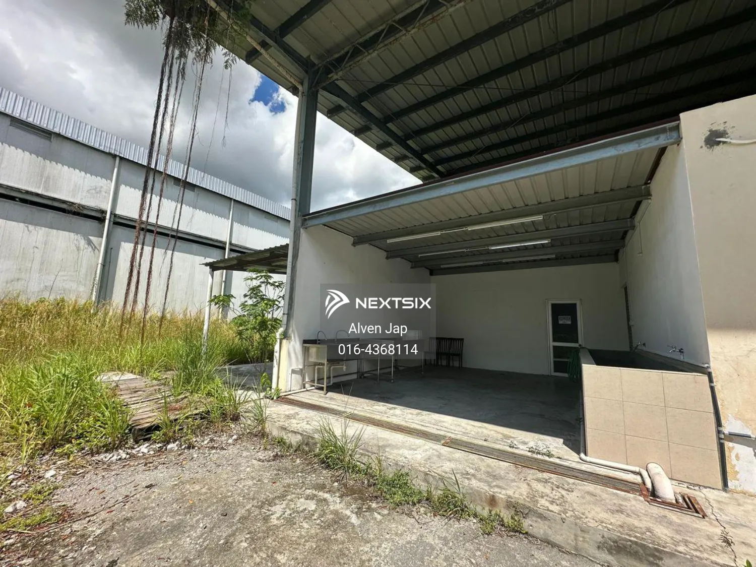 Semi-D Factory For Rent in Kuching Sarawak - Image 4
