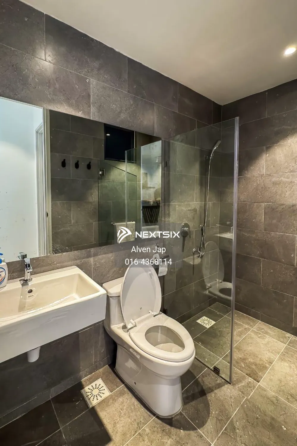 Serviced Residence For Rent in Kuching Sarawak - Image 8