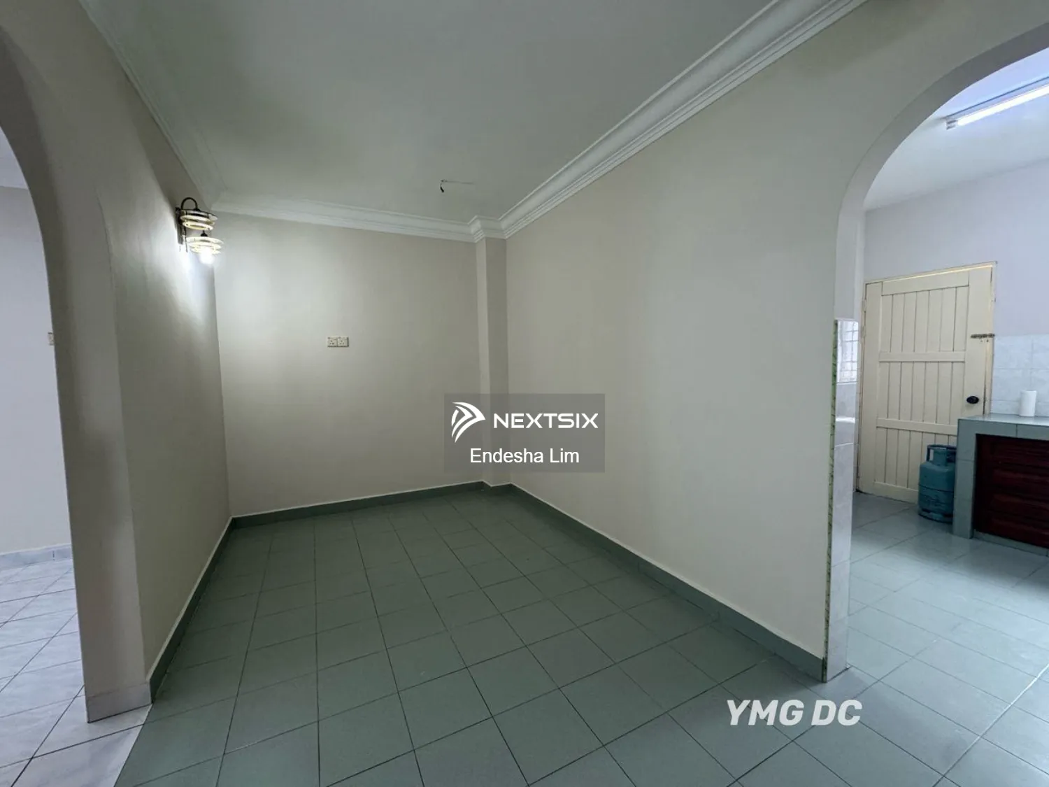 2-sty Terrace/Link House For Sale in Bandar Bukit Tinggi Selangor - Image 3