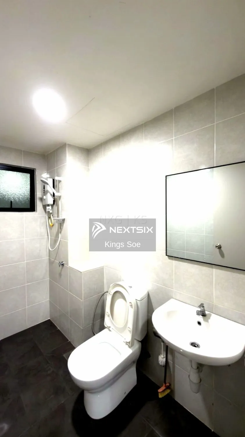 Apartment For Rent in Setia Alam Selangor - Image 8