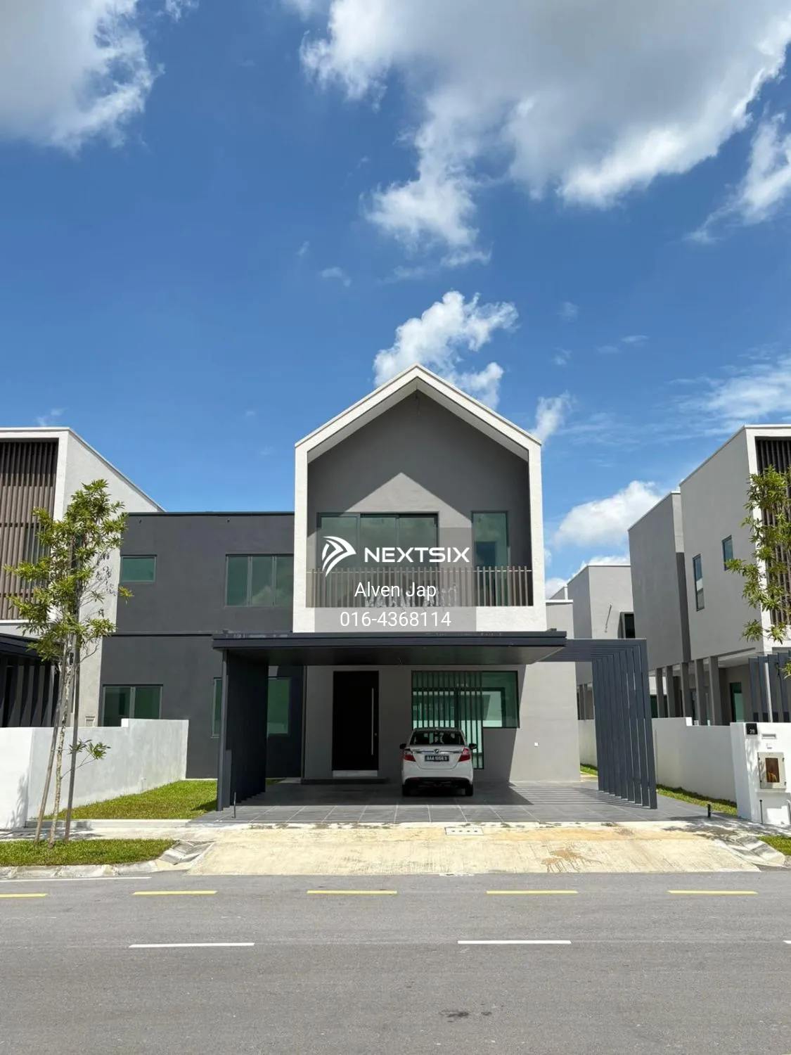 2-sty Terrace/Link House For Sale in Kuching Sarawak - Image 2