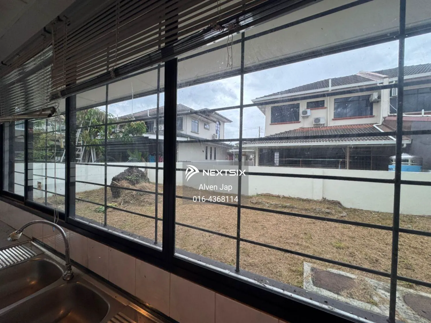 2-sty Terrace/Link House For Sale in Kuching Sarawak - Image 6