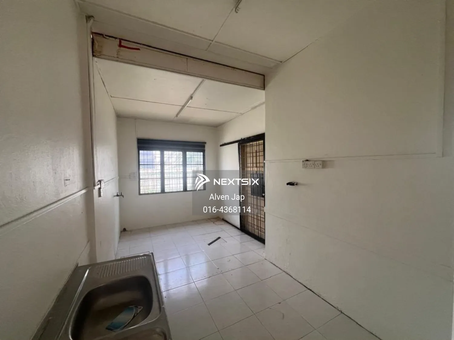 2-sty Terrace/Link House For Sale in Kuching Sarawak - Image 9