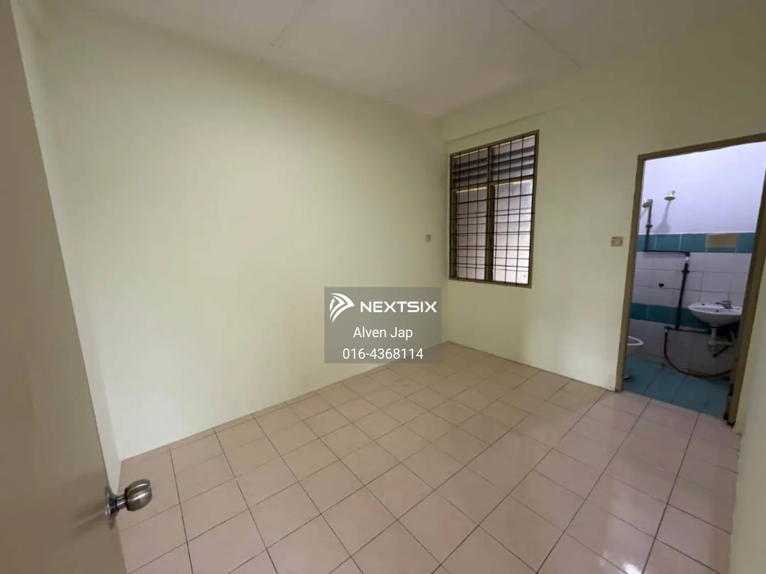 1-sty Terrace/Link House For Sale in Kuching Sarawak - Image 7