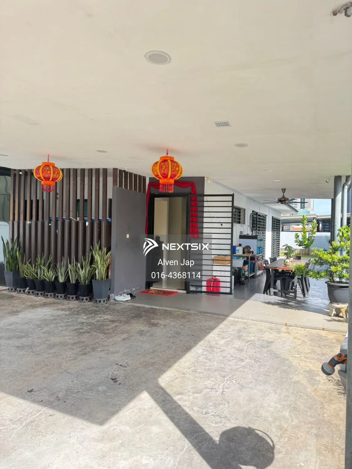 3-sty Terrace/Link House For Sale in Kuching Sarawak - Image 3