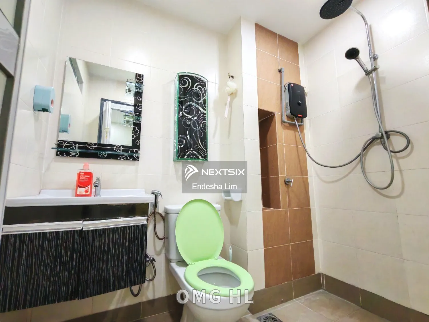 Semi-detached House For Sale in Bandar Bukit Tinggi Selangor - Image 12