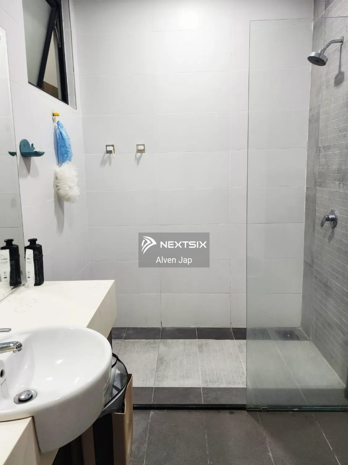 Condominium For Rent in Kuching Sarawak - Image 11